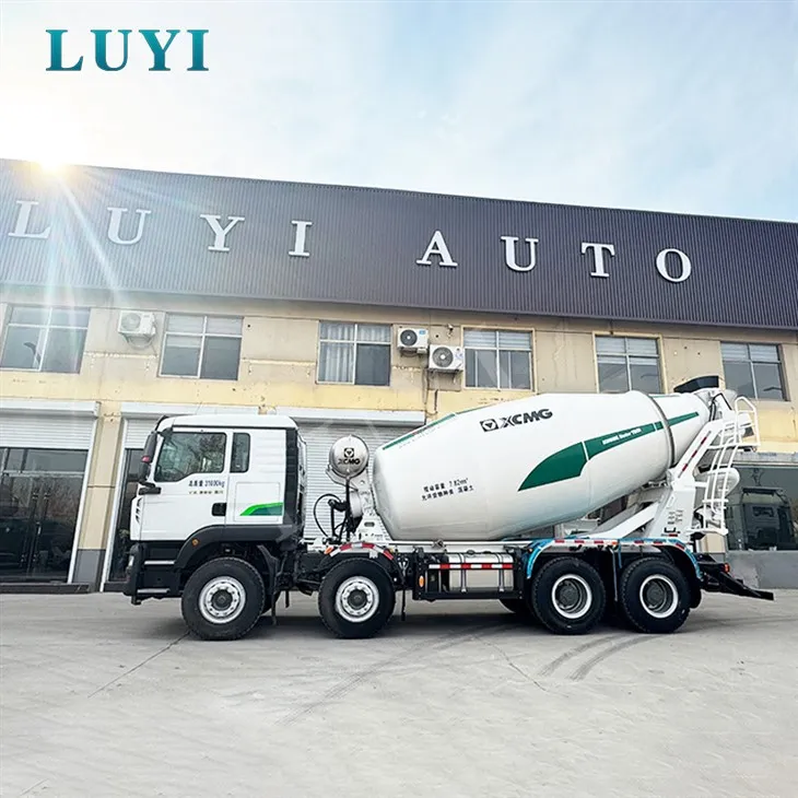 Camión hormigonera G10V con chasis HOWO 6x4 de 10 m³